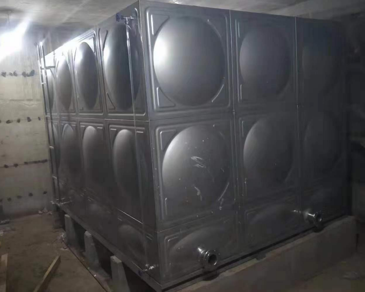 浦东不锈钢保温水箱的焊接方法